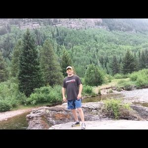 Meet your Posher, Raymond